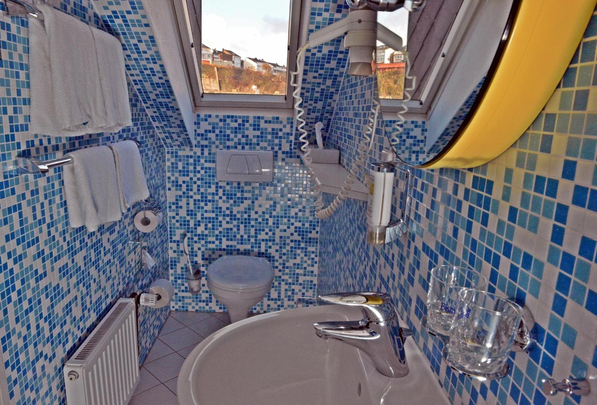 Hotel Quisisana & Appartements Quisi Heligoland Rum bild